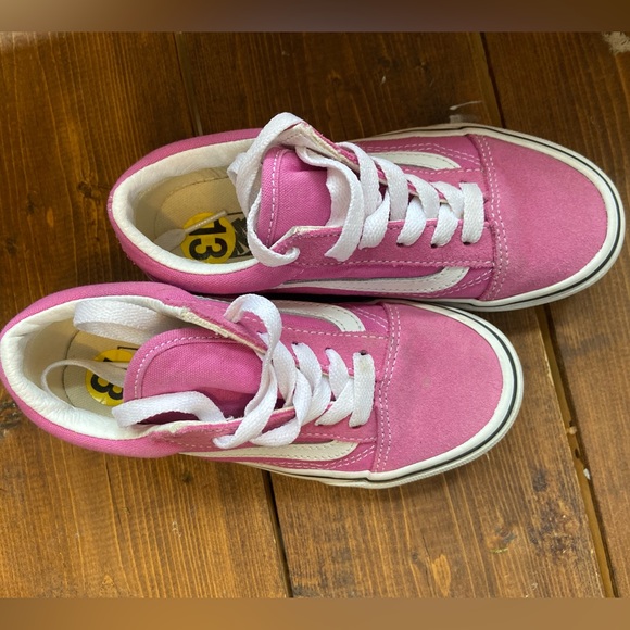Vans Preschool girls sneakers size 13 - Picture 2 of 3